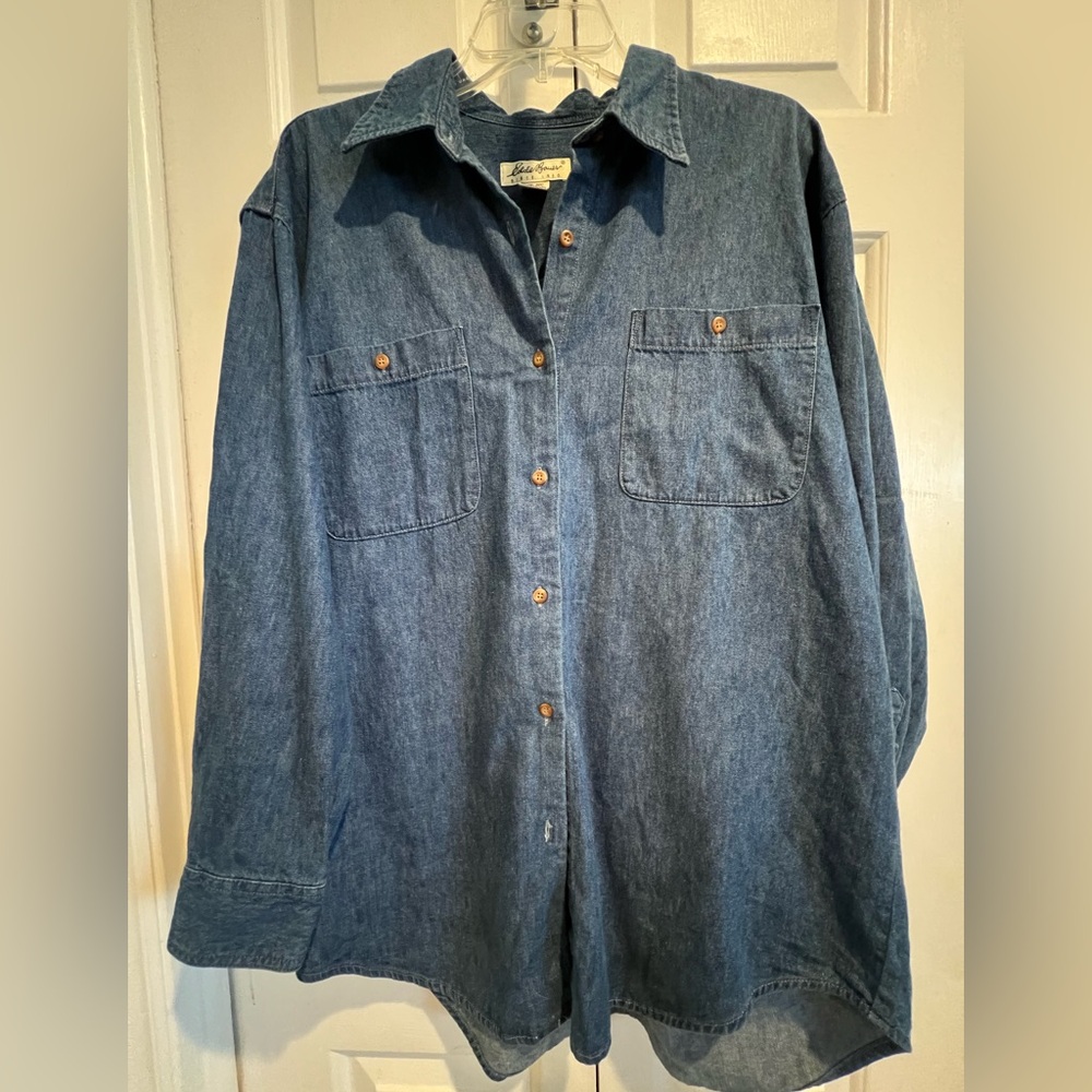 Eddie BAUER💙 Classic Blue Button-Up Shirt, 100% Cotton Denim